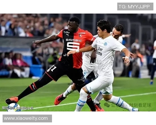 埃因霍温主场迎战赫拉克勒斯期待精彩对决与激烈碰撞