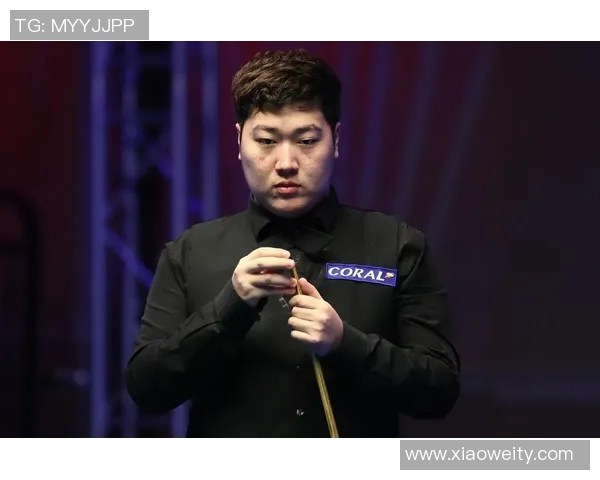 丁俊晖与颜丙涛精彩对决直播全程回顾与精彩瞬间分享