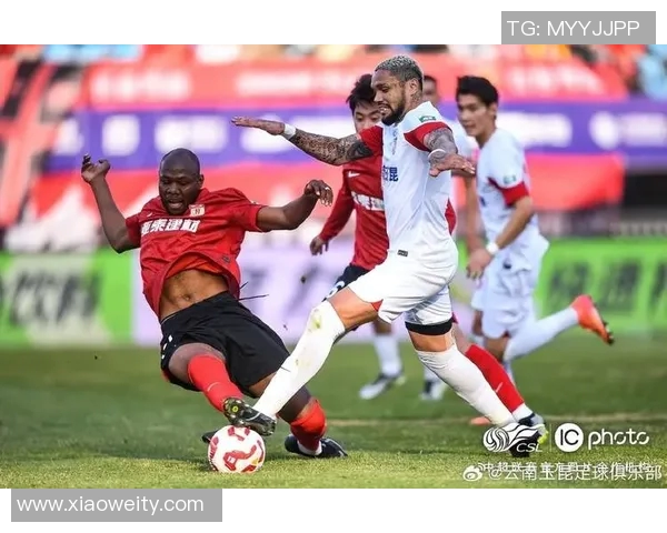 北京人和与华夏足球对决展现中超精彩瞬间与球队实力较量